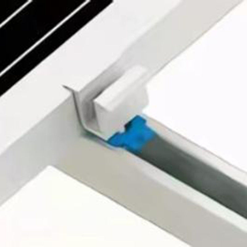 Anodized Surface Treated Solar Panel Mount Clamps For Enduring Roof Installations