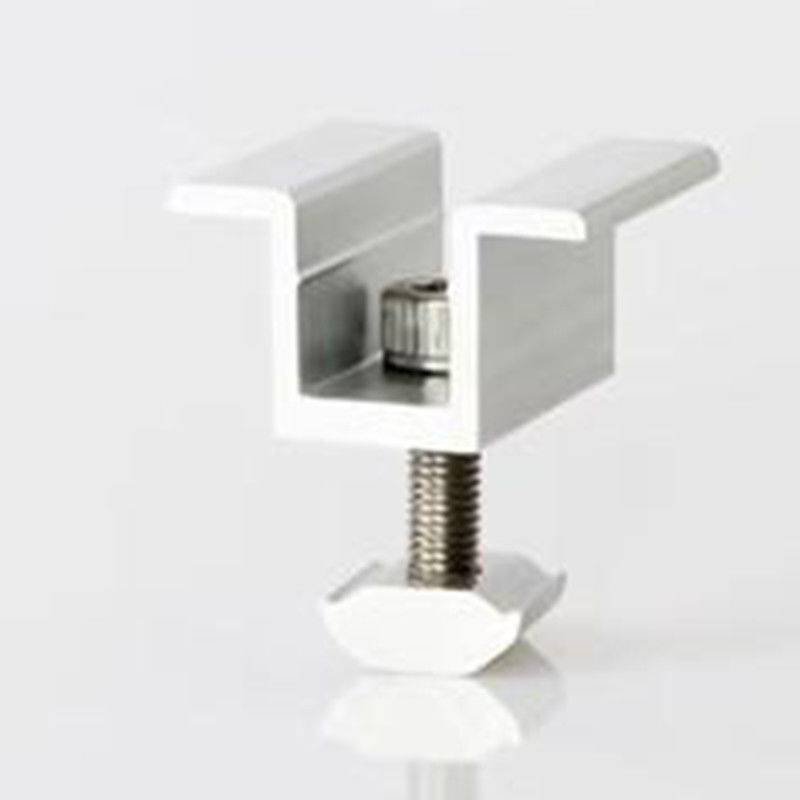 Anodized Surface Treated Solar Panel Mount Clamps For Enduring Roof Installations