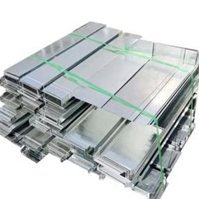 Lớp mái kim loại chống cháy nhựa nhựa 1m Độ rộng Kháng ăn mòn